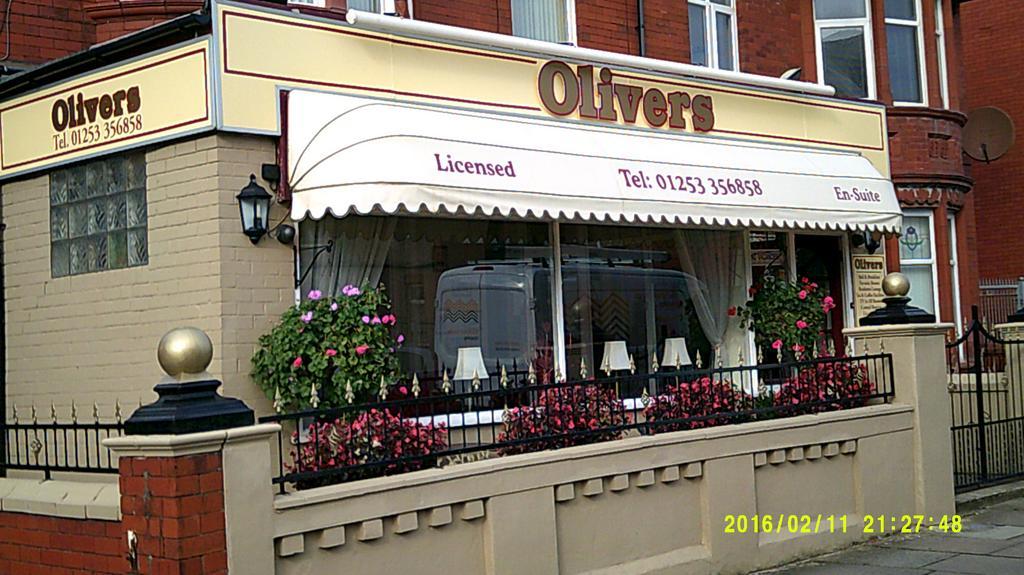 Olivers Strickley Over 35 Years Only Blackpool Exterior foto